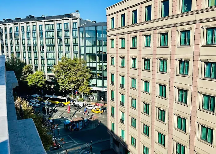 Ekinci Plaza Lägenhet