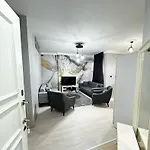 Ekinci Plaza Apartment