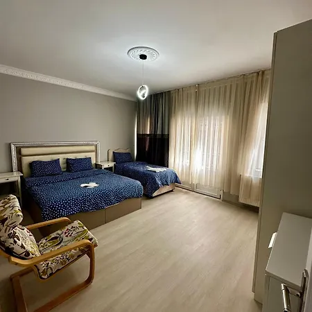 Ekinci Plaza Apartamento *