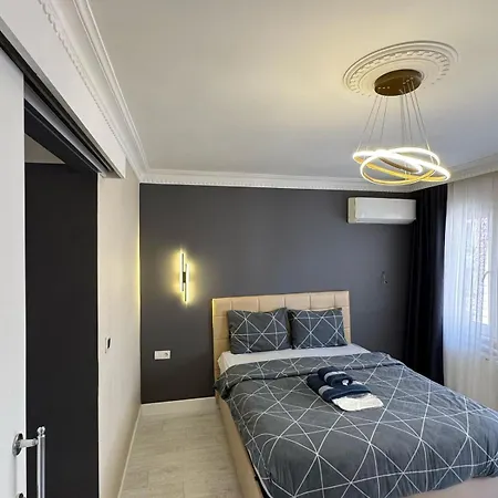 Ekinci Plaza Apartamento *