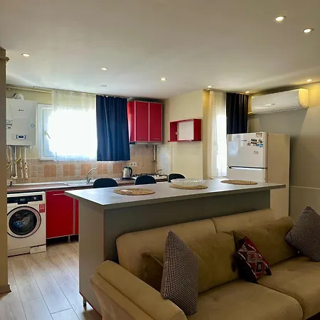 Ekinci Plaza * Istanboel